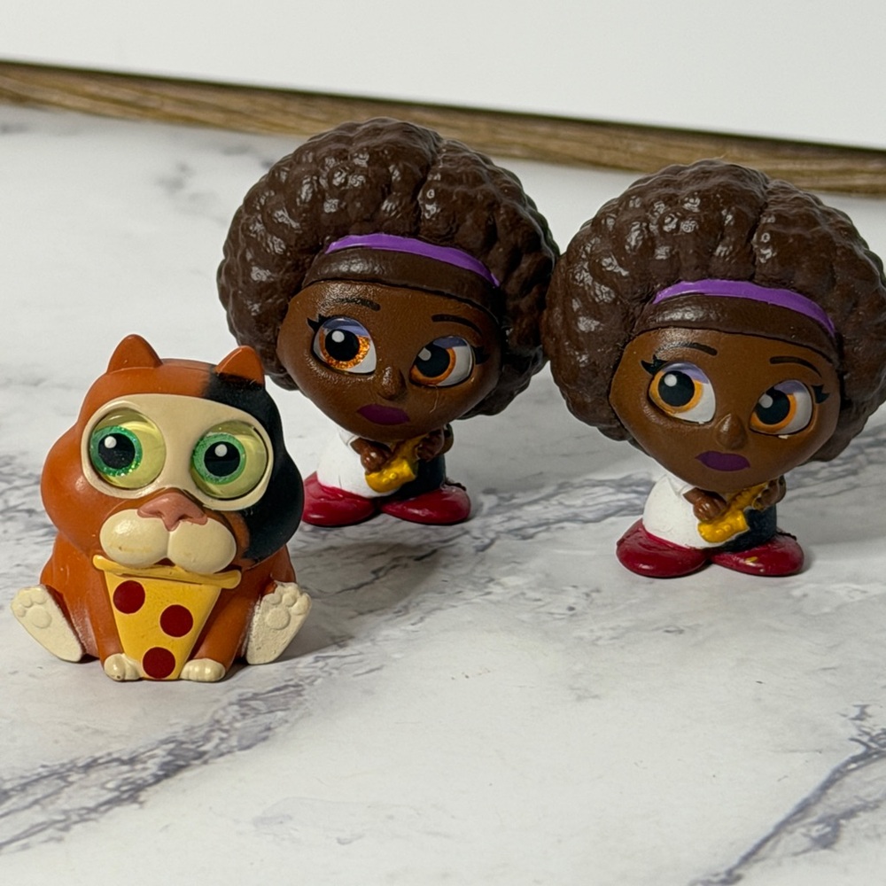 Disney Doorables Soul Figures Lot of 3 Dorothea Williams & Mr Mittens